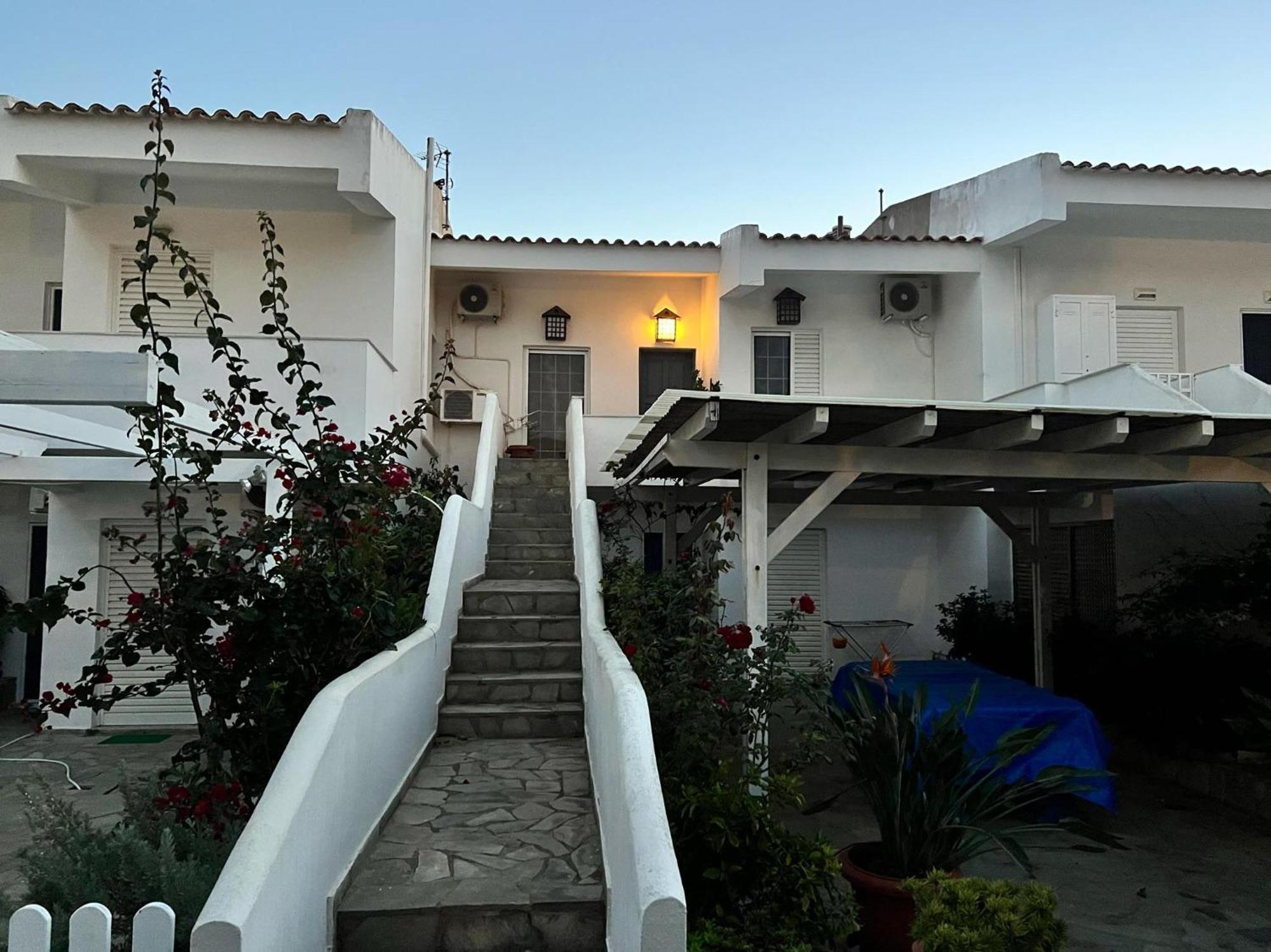 Pounta Beach House Sounion Exterior foto